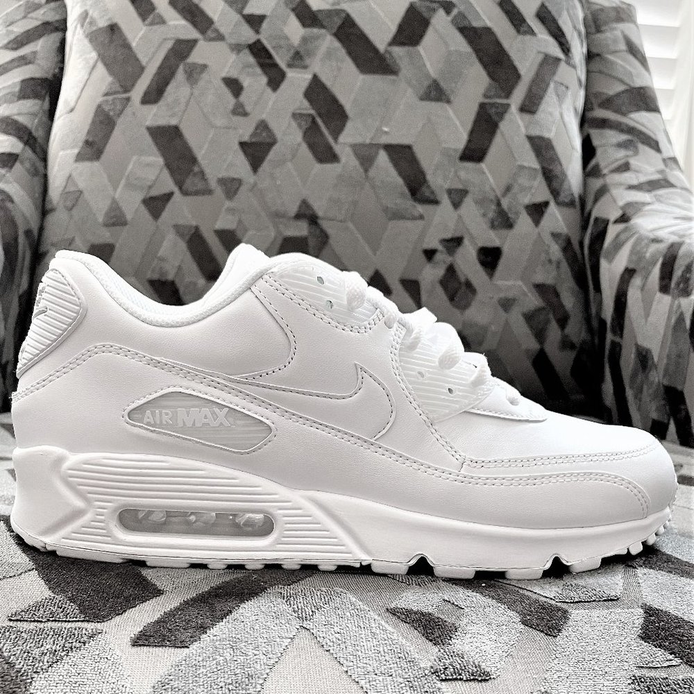 NIKE AIR MAX 90 LEATHER KICKS